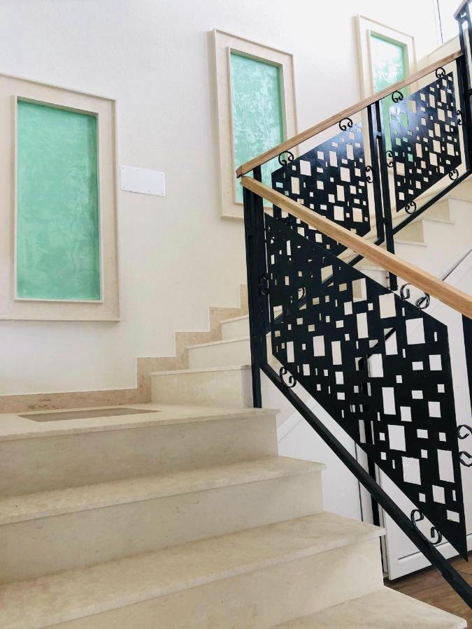 Vila Amir Vama Veche Bagian luar foto